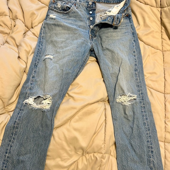 Levi’s Women’s 501 Jeans Size 30 - Picture 2 of 6